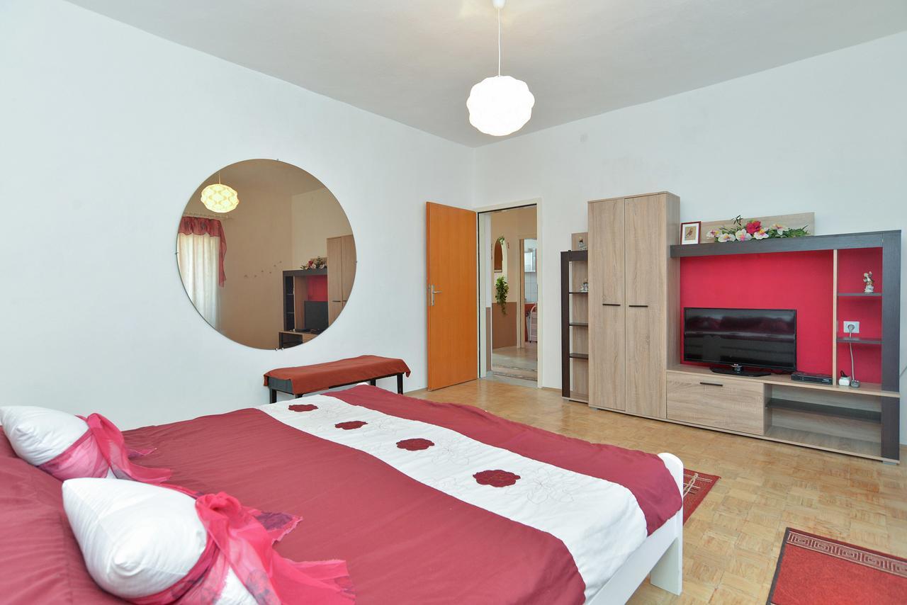 Apartments Stjepan 725 ฟาชานา ภายนอก รูปภาพ
